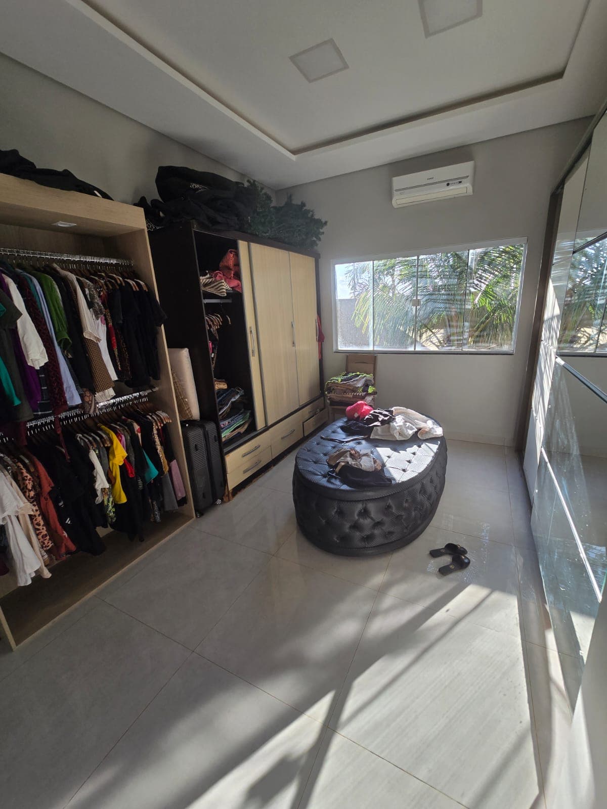 Closet - Casa de esquina ? venda na Avenida S?o Paulo
